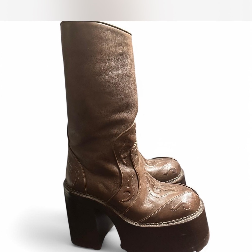 Brown Platform Marc Jacob’s Margaret boots Leather Boots size 40